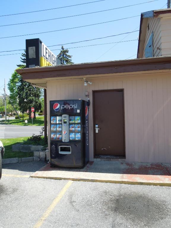 Lehigh Motor Inn Allentown Exterior photo